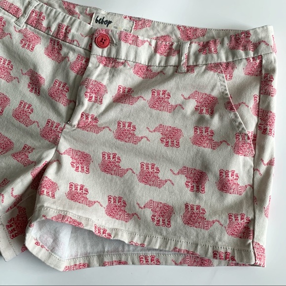 •BEBOP• Size 11 Cream & Pink boho Elephant Shorts - Picture 4 of 11